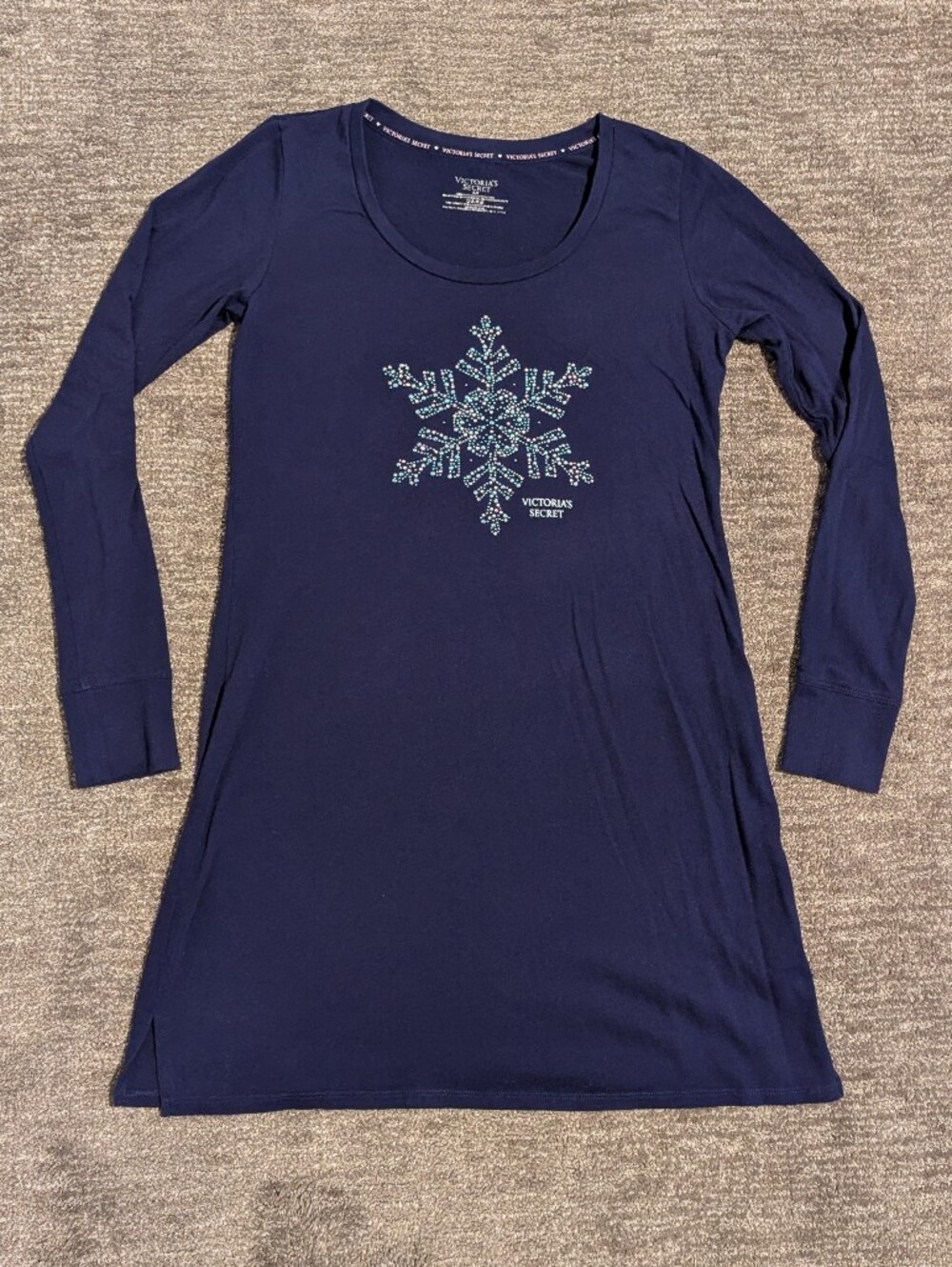 Victoria's Secret Navy Purple Long-Sleeve Nightgown with Sparkling Snowflake - S